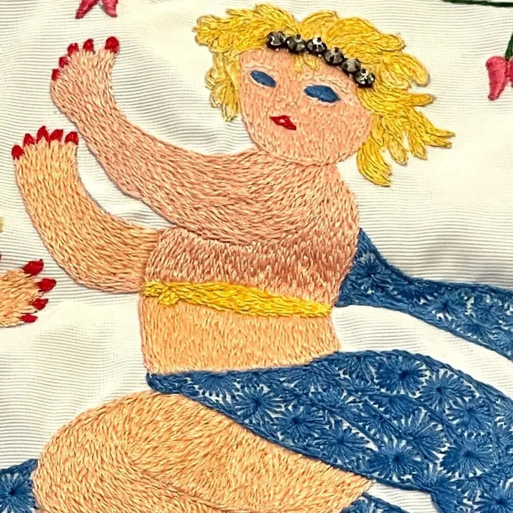 Handmade baby crate bed spread hand embroidered Querubins VINTAGE size 61